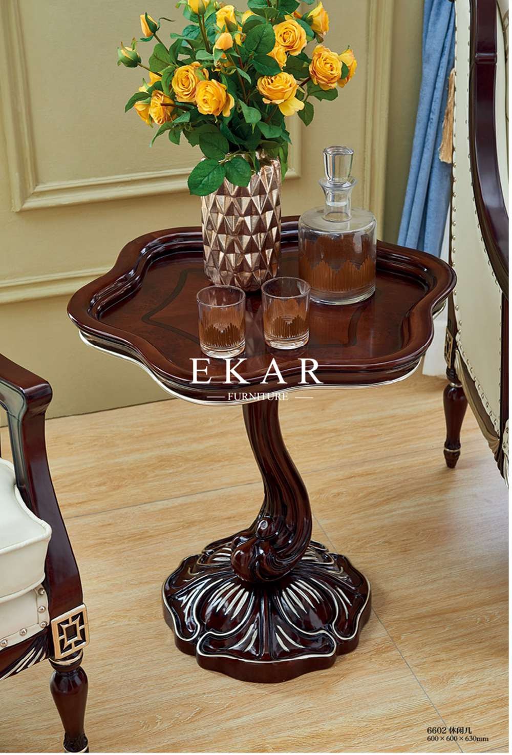 Wooden Antique Design Coffee Side Corner Table