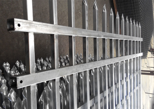 Black powder coated spear top galvanised tubular metal fence