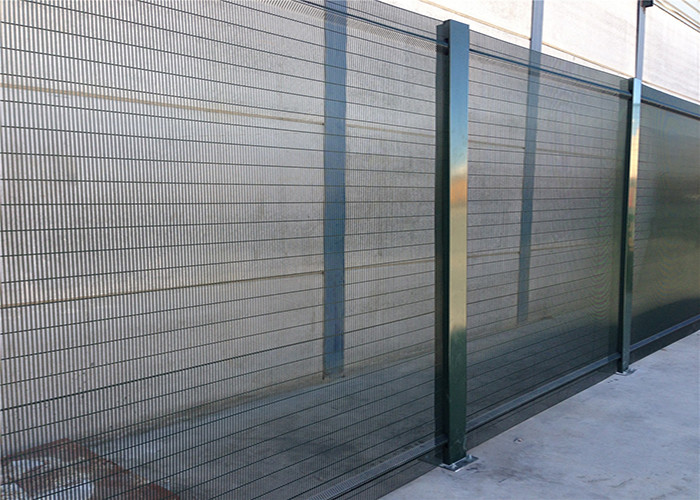 High Security Grills Adjustable Electric 3MM Welded Mesh Wire Fencing