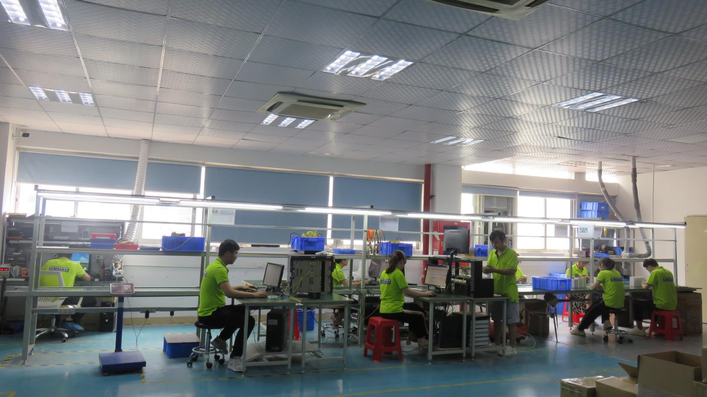 40G SFP+ 850nm 100km Optic Transceiver Module DDM CWDM Data Center Application