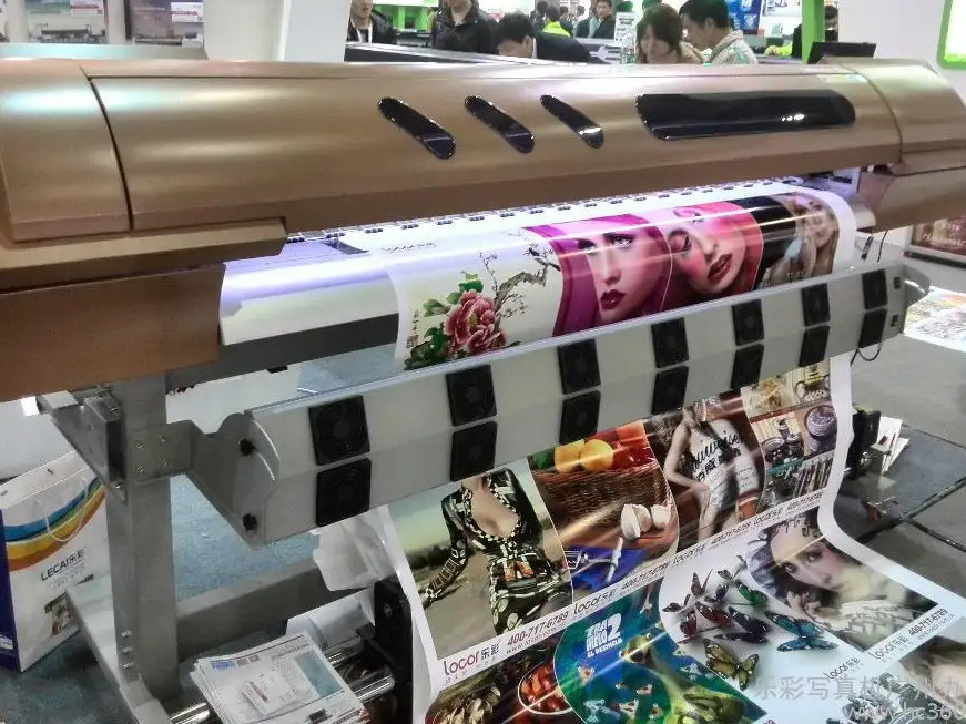 Instant Dry Sublimation Transfer Paper for High Speed T-Shirt Printing 30-50 GSM