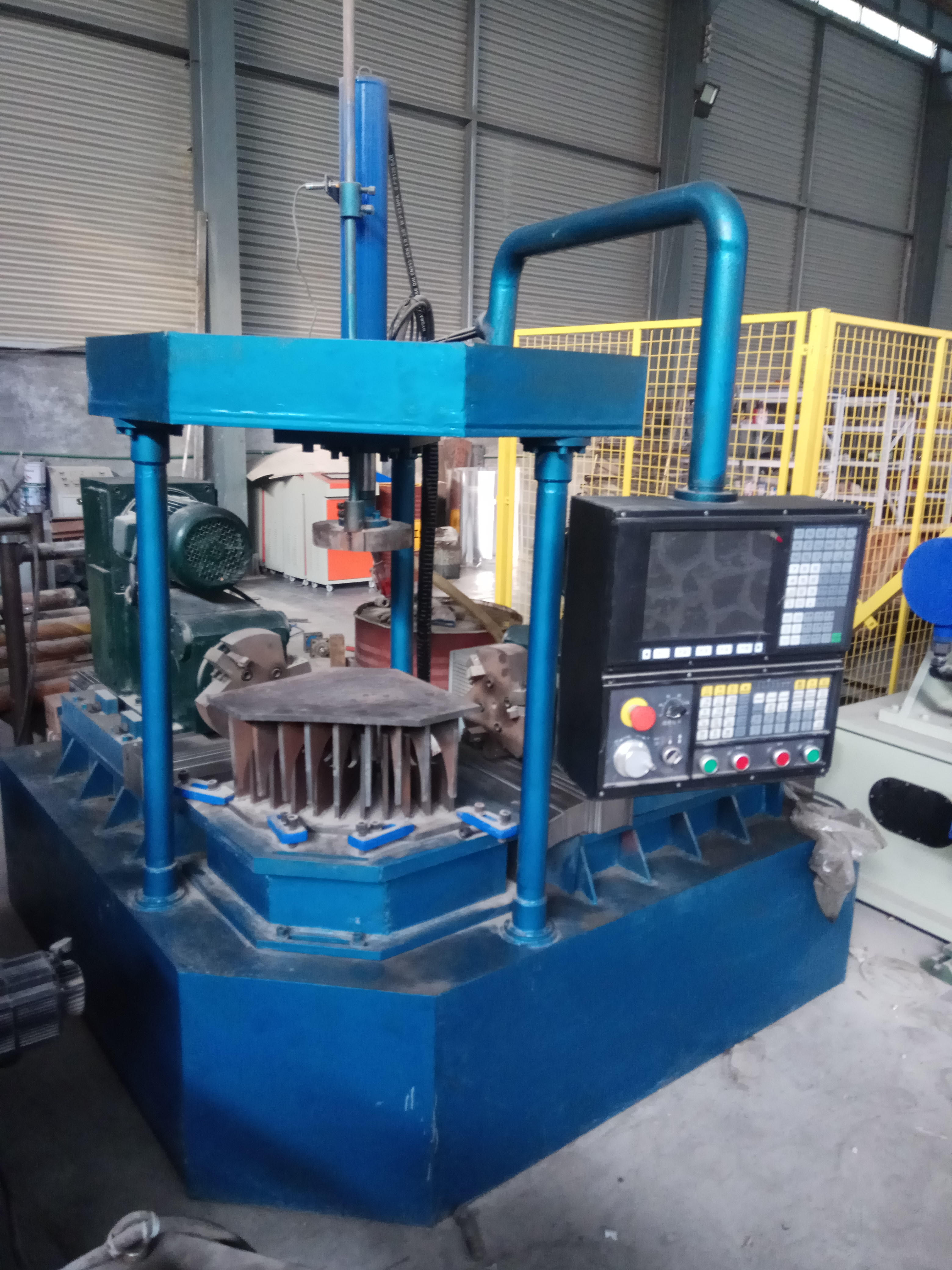 Simple Structure Pipe Fitting Beveling Machine Strong Practicability Low Noise