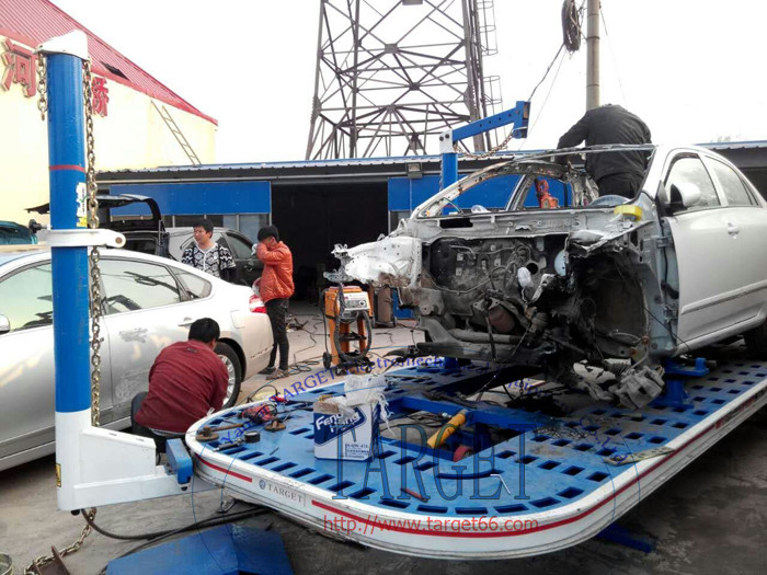 Collision repair center equipment/car crash repairs/panel beating/chassis alignment