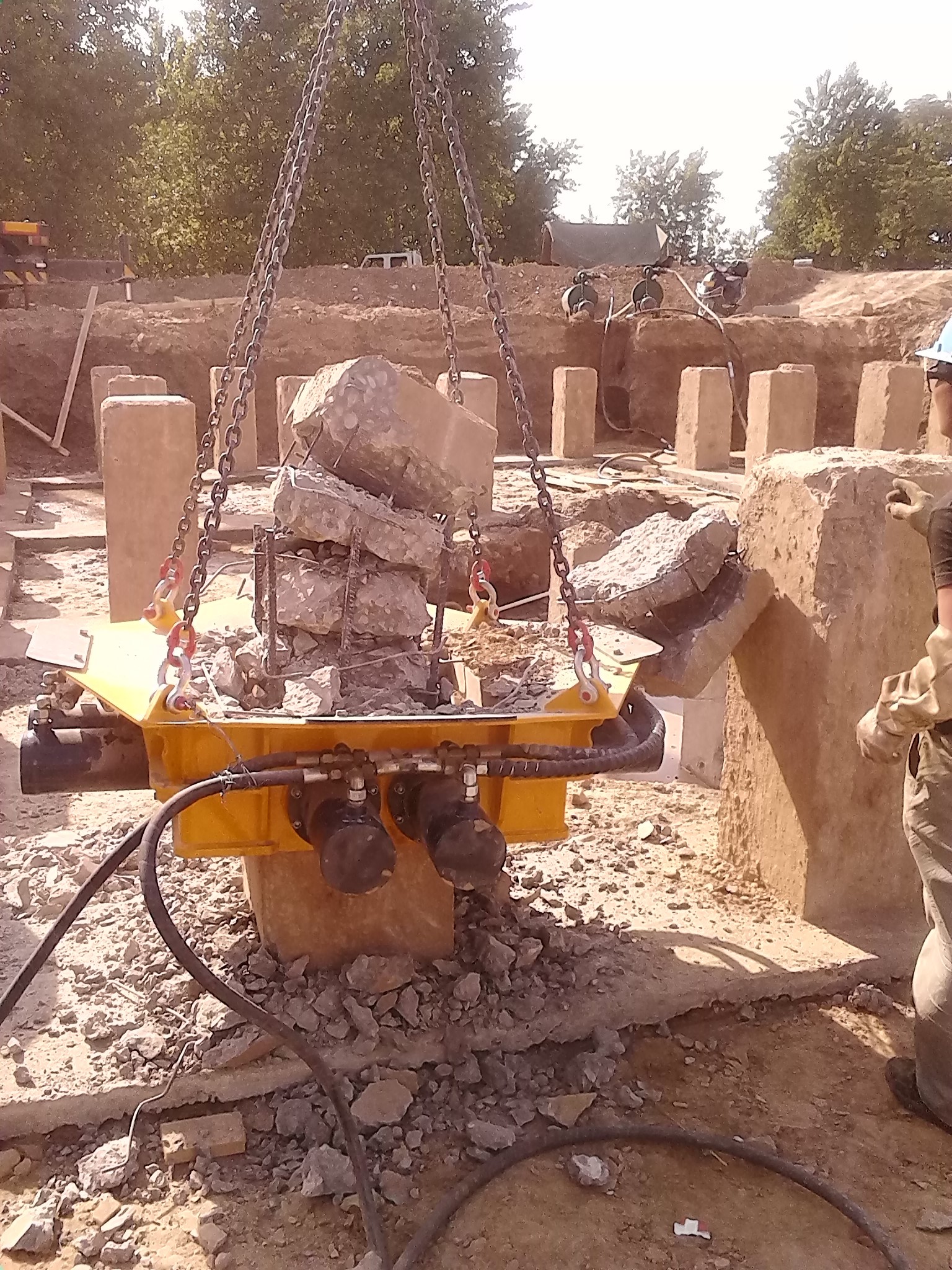 Adjustable Pile Breaker Machine KP500S Hydraulic Concrete Cutter Square