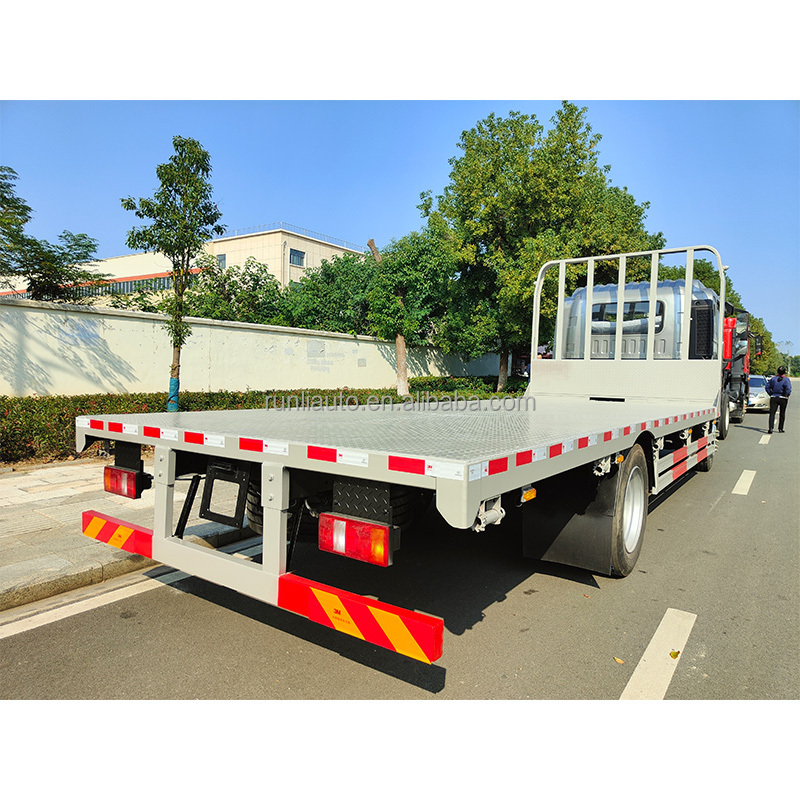 SINOTRUK HOWO 4x2 Flat Bed Truck