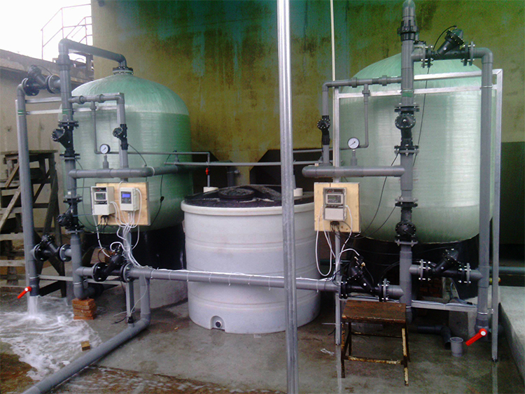1TPH Commercial Water Softener System DOW Membrane With Iron Filter
