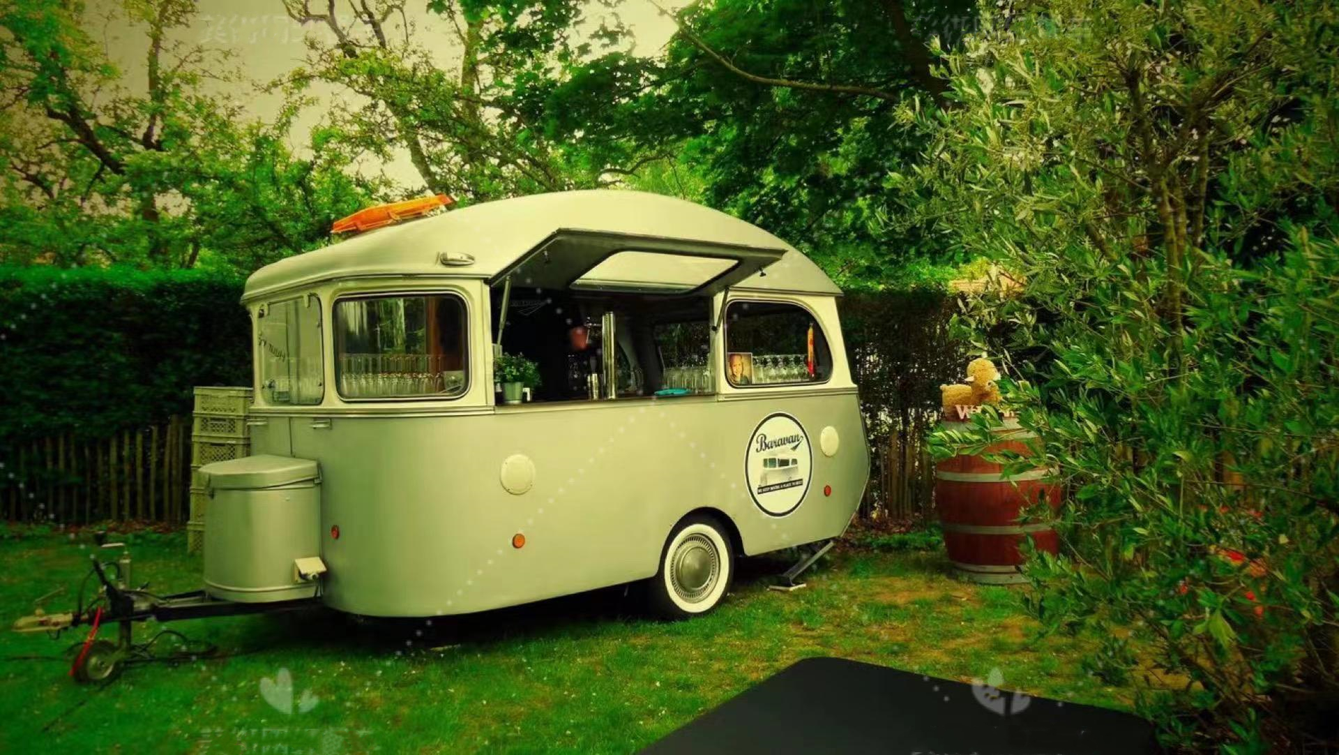 Hotdog Cart Ice Cream Beer Bar and Soft Drinks Mobile Food Truck 600KG to 1400KG