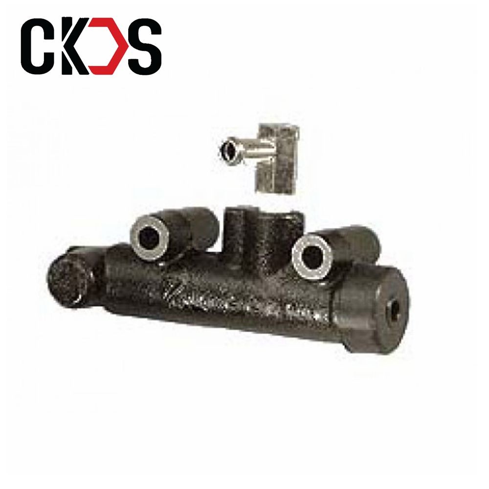 Clutch Truck Parts Transmission Parts Isuzu Clutch Master Cylinder 1-47500-239-2