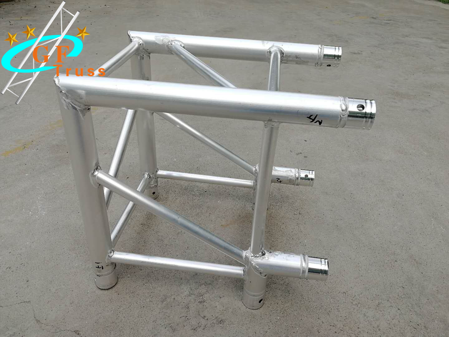 Outdoor Aluminum Stage Frame Truss Structure Design Concert Lighting Truss Stage Truss