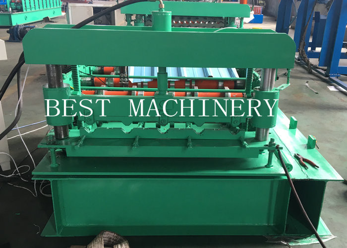 China Hydraulic Roofing Sheet Crimping Roll Forming Machine 0.3-0.8mm Thickness on sale
