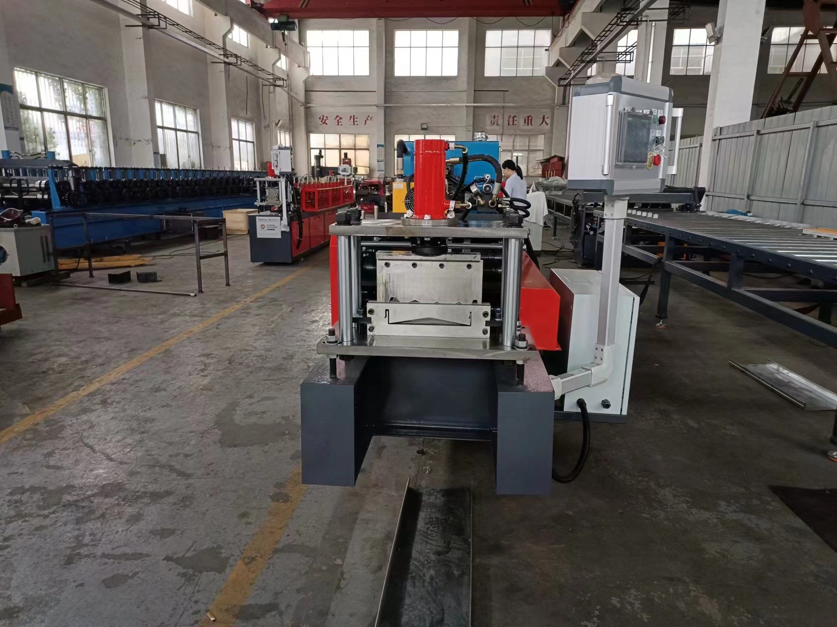 12'' 16'' 18'' Width Adjustable Standing Seam Roll Forming Machine
