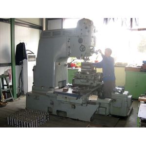 Vertical Hydraulic Logging Winch Stepless Speed And Variable Frequency Speed 500