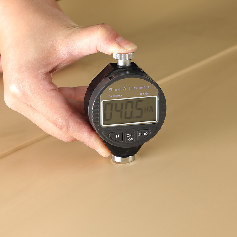 Chemical / Weather Resistance 10mm Natural Rubber Sheet -35°C - +85°C