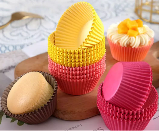 30gram 40gram 100% Food Grade Colored Cupcake Liners Paper For Cake Tray 70 x 100cm 