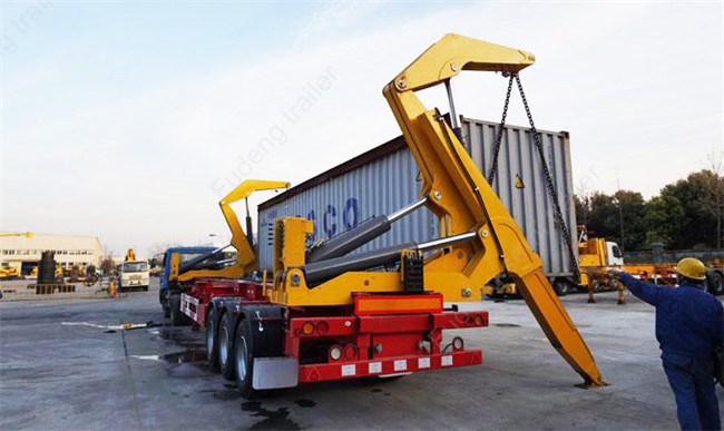40ft 20 Ft Container Trailer , Double Hook Xcmg Container Side Loader Truck