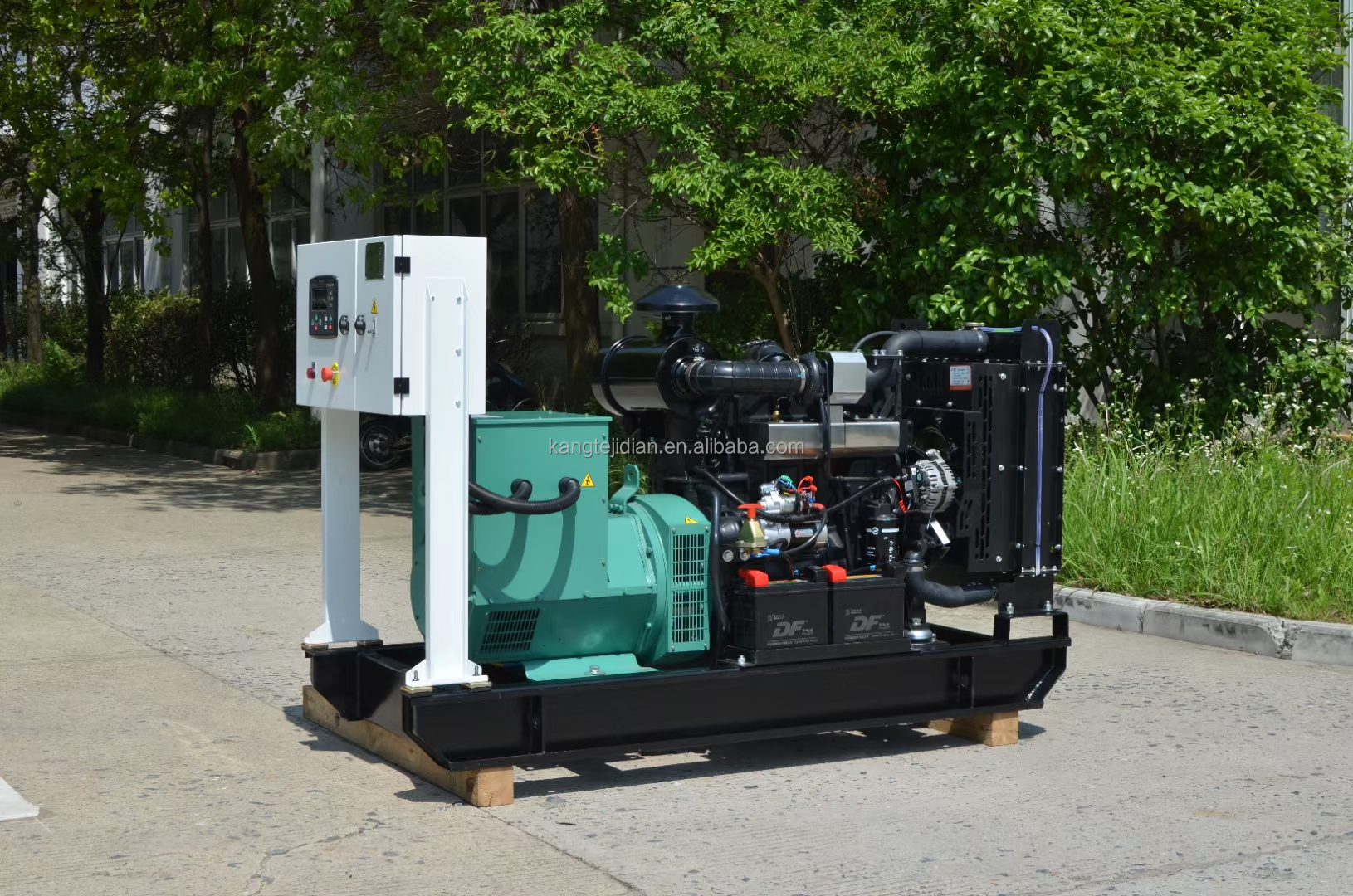 90A Rated Current 4BTA3.9-G2 Diesel Generator with USA Engine from 50kw to 1000kw