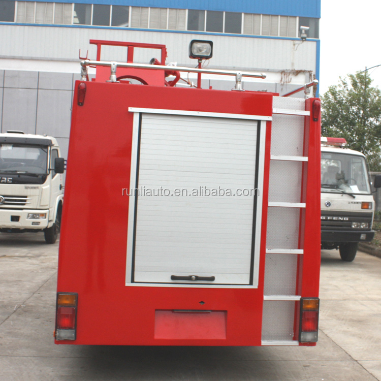 Double Row Fire Truck Airport Fire Truck Water Capacity Cannon