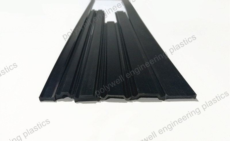 Black Color Thermal Glue Strip With Density 1.25-1.35 g/cm3 For Aluminum Windows And Doors