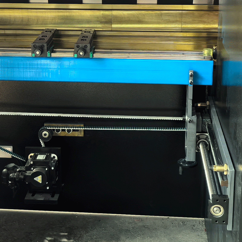 CNC Bending Machine Hydraulic Press Brake 40T 2mm Thick Metal Folding