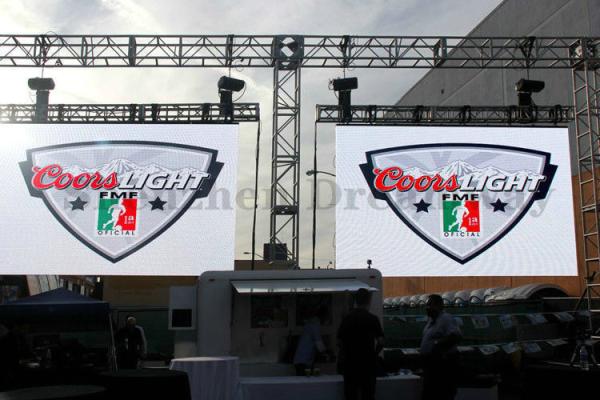 8mm Pixel Full Color Outdoor LED Screen Rental Epistar 6500 Nits For Open Stage