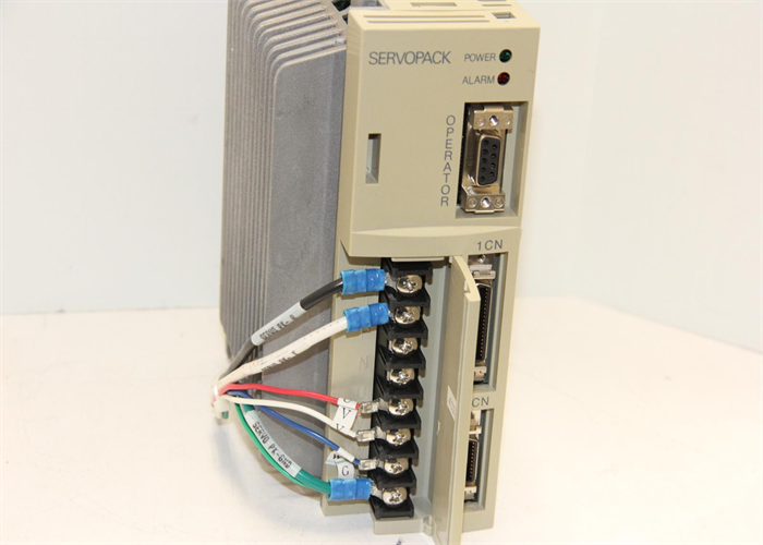 Yaskawa Sigma Series SGDA-02BP 100V Servo Drives Brand New In Box 0