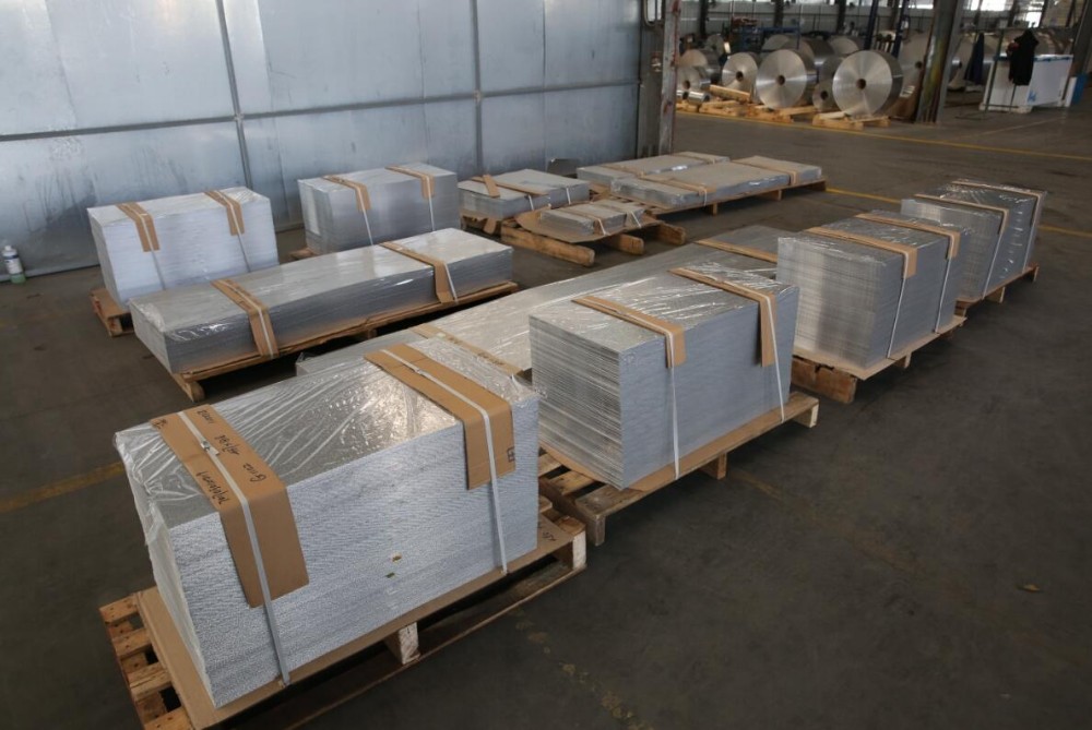 Non Alloy Patterned Aluminum Sheets Coil Freezer Liner Support Stucco Embossed