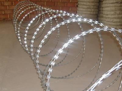 razor wire coil