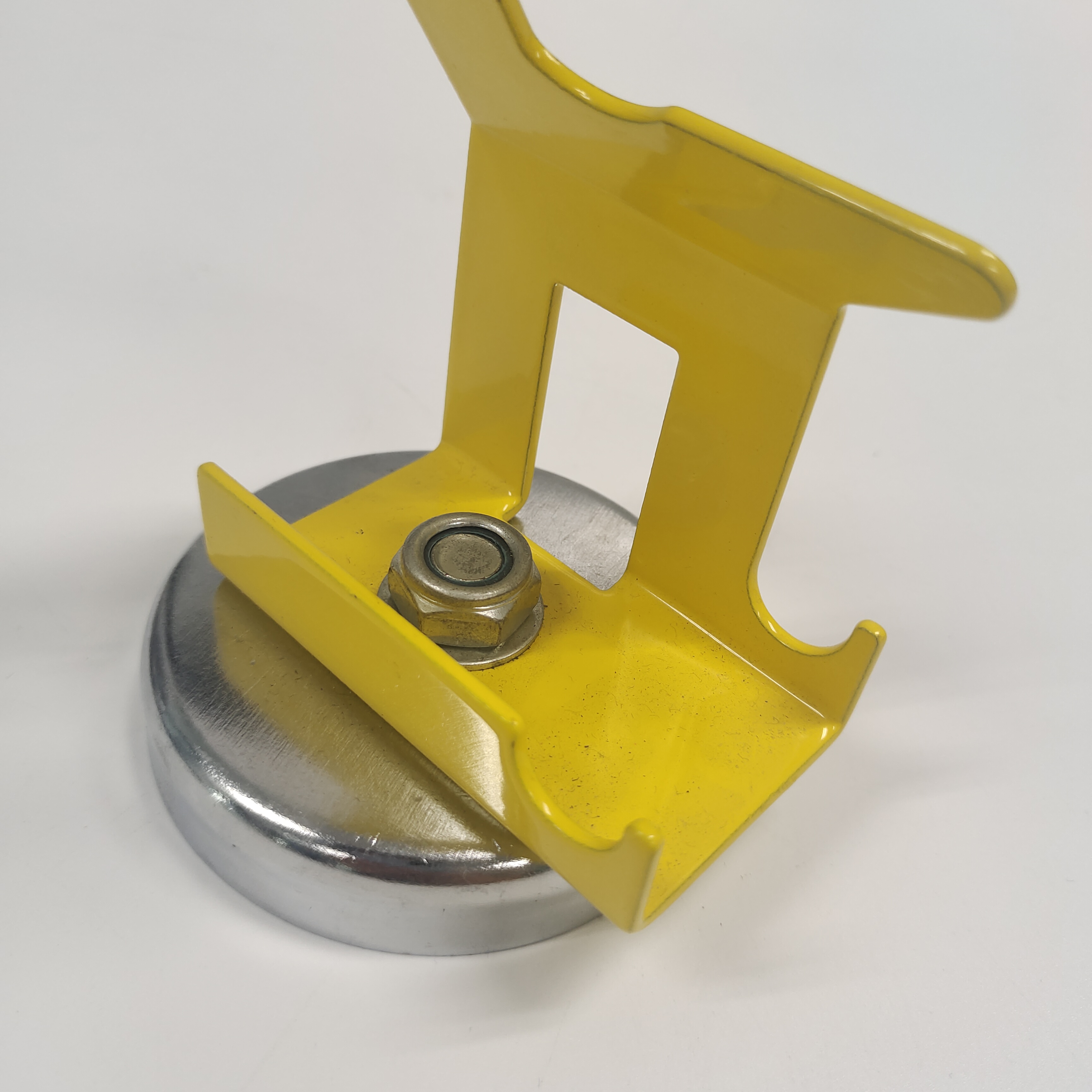 Sturdy Magnet Base MIG Welding Gun Holder for Consistent Welding Performance