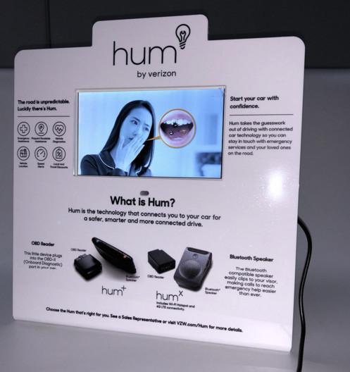 Acrylic/Cardboard Counter Top Pop Display with 7 Inch Video LCD Screen TV