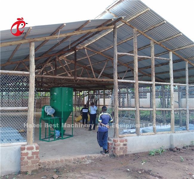 Hammer Feed Mill Machine With Crusher And Mixer For Poultry Animal Farm 220V 6KW Ada