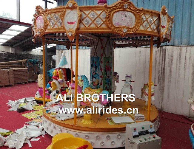 amusement park games Indoor Kiddie Carousel for Sale