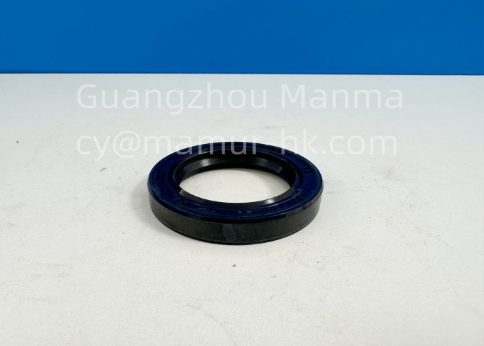 Transmission Rear Cover Oil Seal For ISUZU NKR MSB5M JMC 1030 493 8-97074651-0