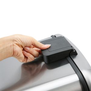 China SS 4.4KG Rectangular Metal Trash Can For Home on sale