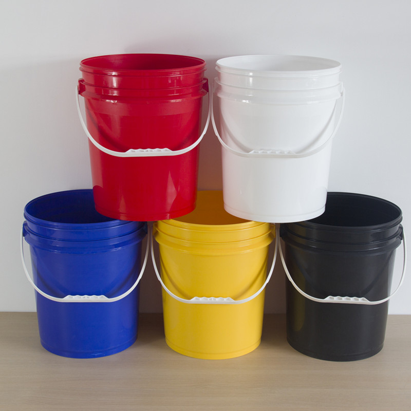 5 Gallon White Plastic Buckets With Lid Plastic-Paint-Bucket For Your Production Line