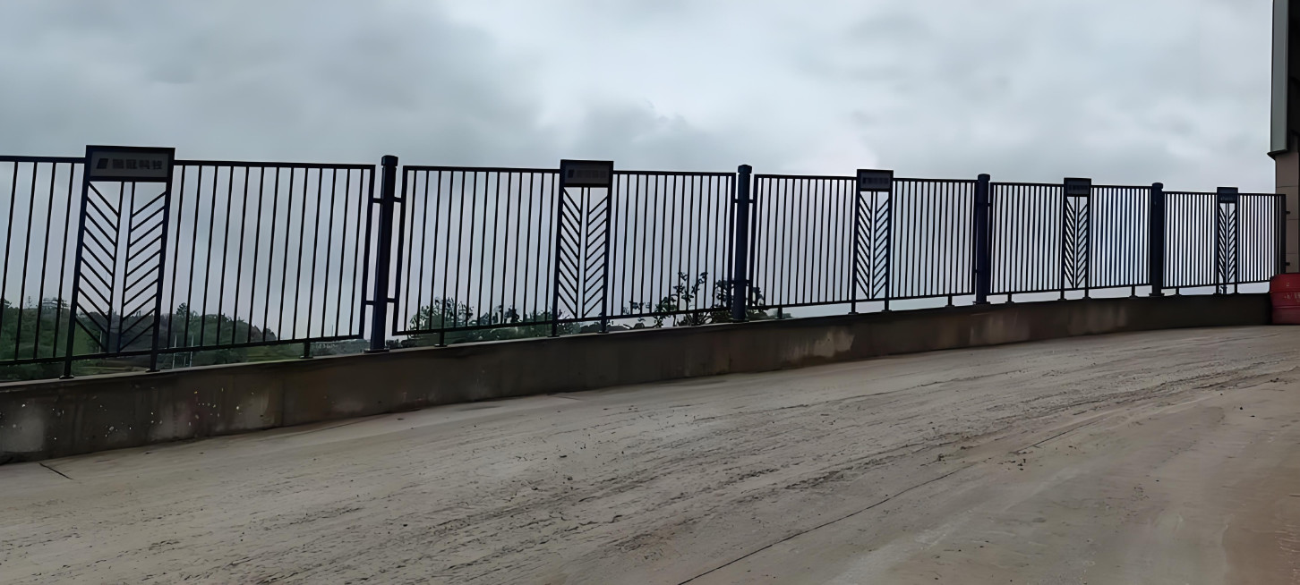 Backyard Tubular Steel Fence 2.0M Length 60x60mm Post Pipe