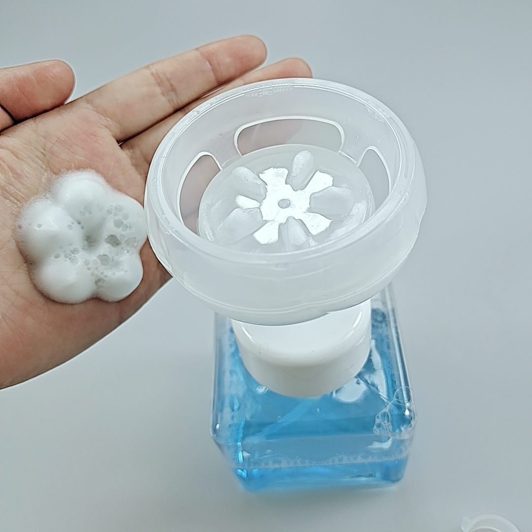 Square Plastic Shampoo Bottle for Lotion Personal Care Products 260ml Empty Packaging