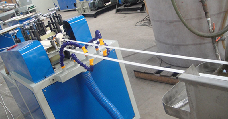 Twin Screw 37Kw PVC Edge Band Production Line Plastic Extrusion Machine