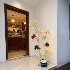 Long Life Span and Consumption Tree Lights with LED Light Source