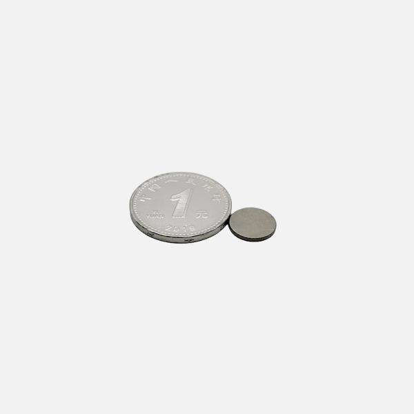 High Magnetic Energy Product Permanent Magnet SmCo within Curie Temperature 700