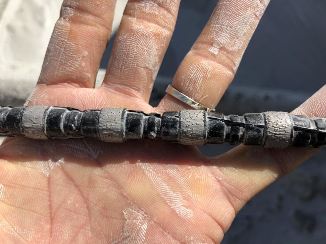 11.5mm Rubber Diamond Wire with Sintered Diamond Beads for Natural Stone Quarry Cutting