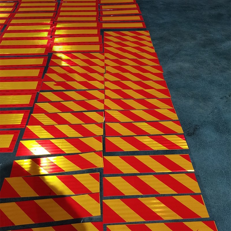 OEM Rear Marker Board Vinyl Conspicuity Markings For Vehicle Safety