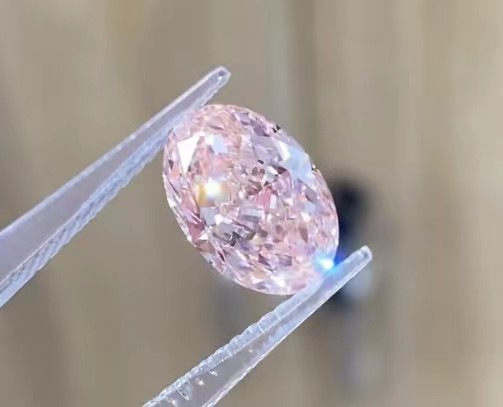 Man Made Lab Engineered Diamonds Four Leaf Clover Fancy Intense Pink Diamond
