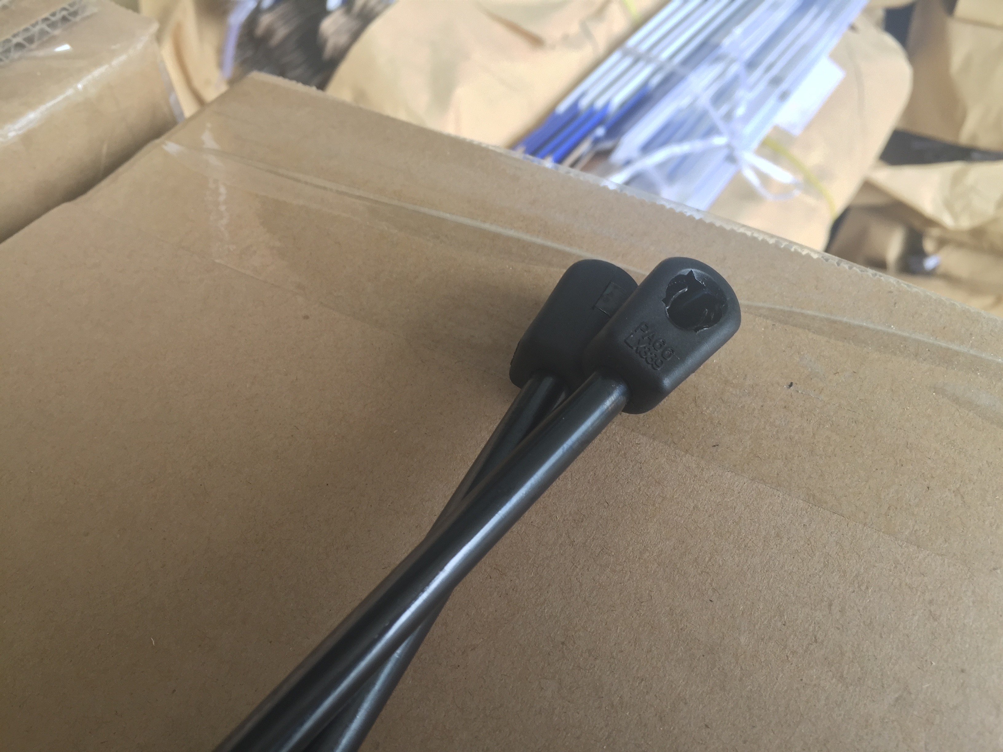 Hyundai Santa Fe Mk1 (2001-2006) Rear Tailgate Boot Trunk Gas Strut Supports Steel Material