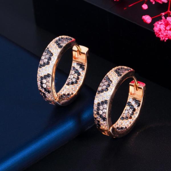 Fashion earring jewelry CZ crystal Beautiful cubic zirconia brass earrings