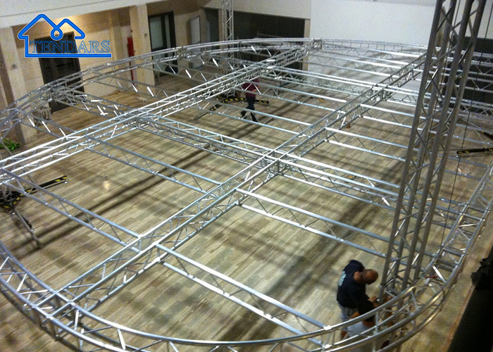 OEM Light Frame Aluminum Stage Truss For Outdoor Lighting Wedding