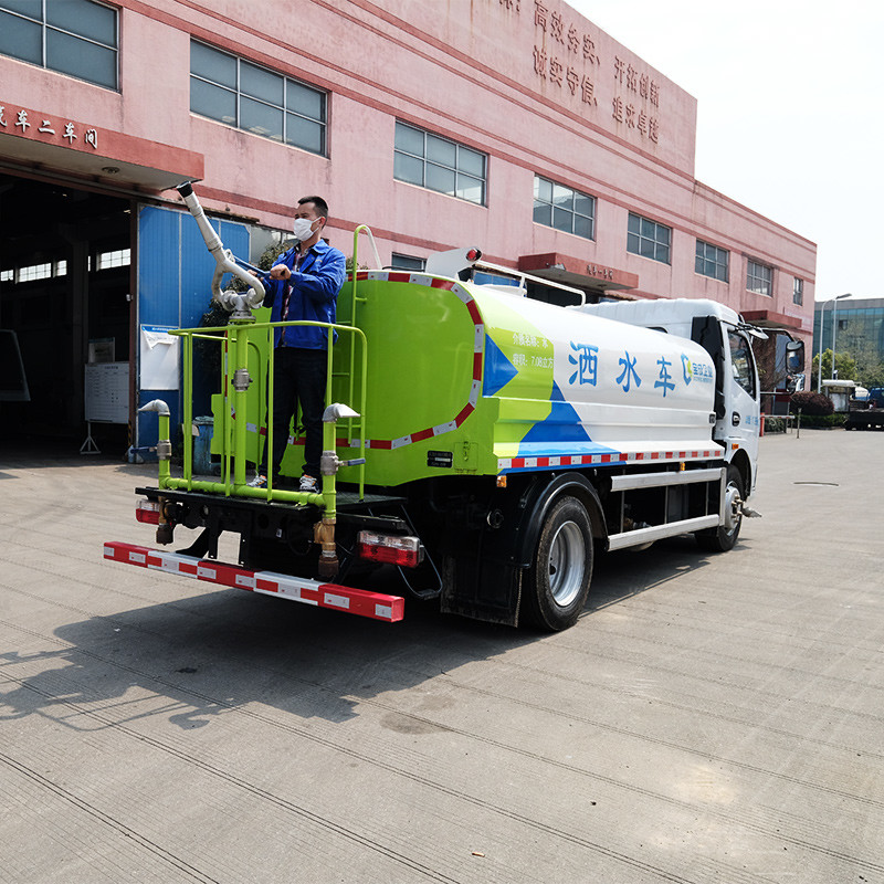High Efficiency Watering Spraying Truck Road Dust Cleaning Water Tanker Sprayer