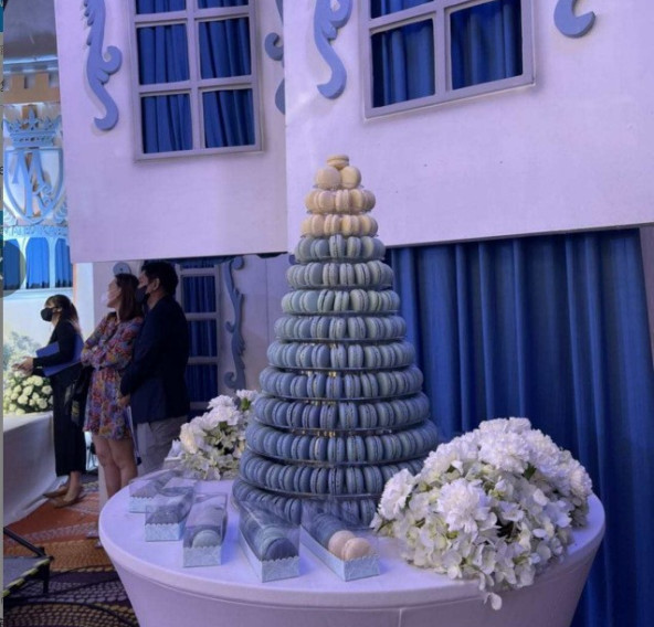 Stackable Plastic Macaron Packaging Christmas Tree 6 Tier Macaron Stand