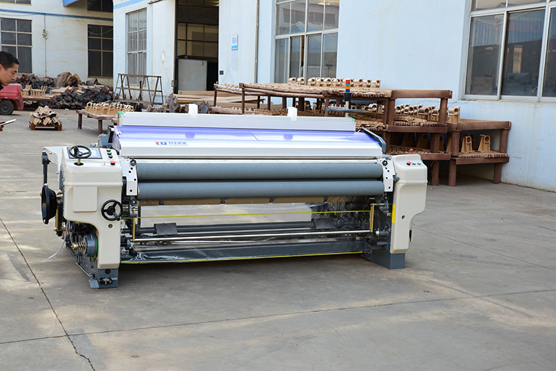 170cm Textile Air Jet Loom Speed 1000 RPM ATUFS A Machine For Weaving
