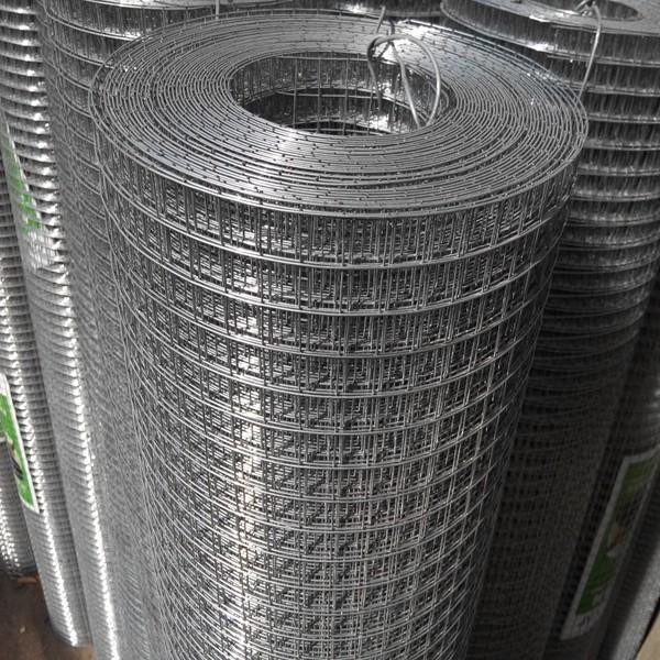 SS 304 Weld Mesh Fence Panels Anti Rust For Agriculture / Construction