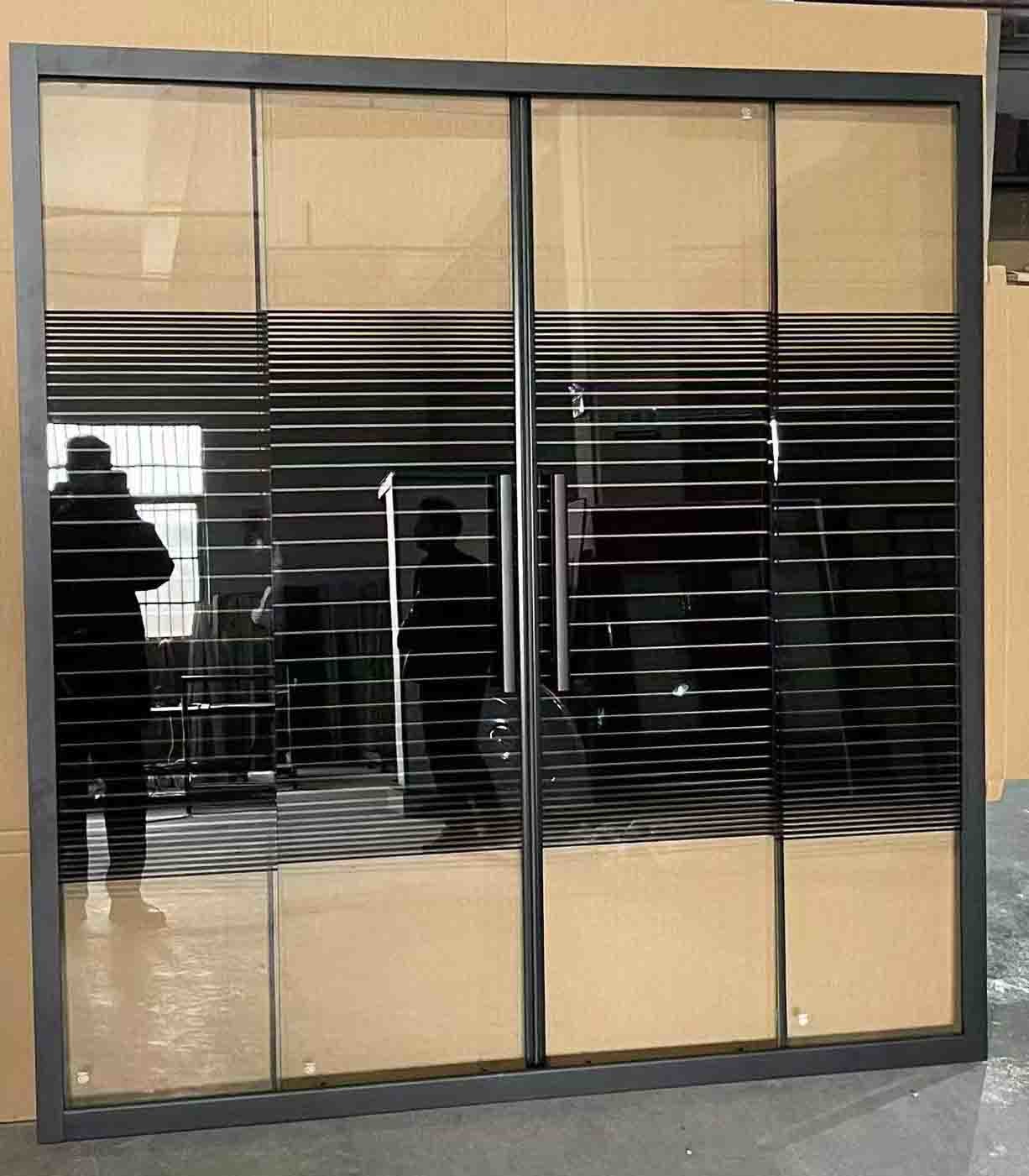 Alum Black Stripes Frame Screen With 5/6mm Tempered Glass For Bathroom